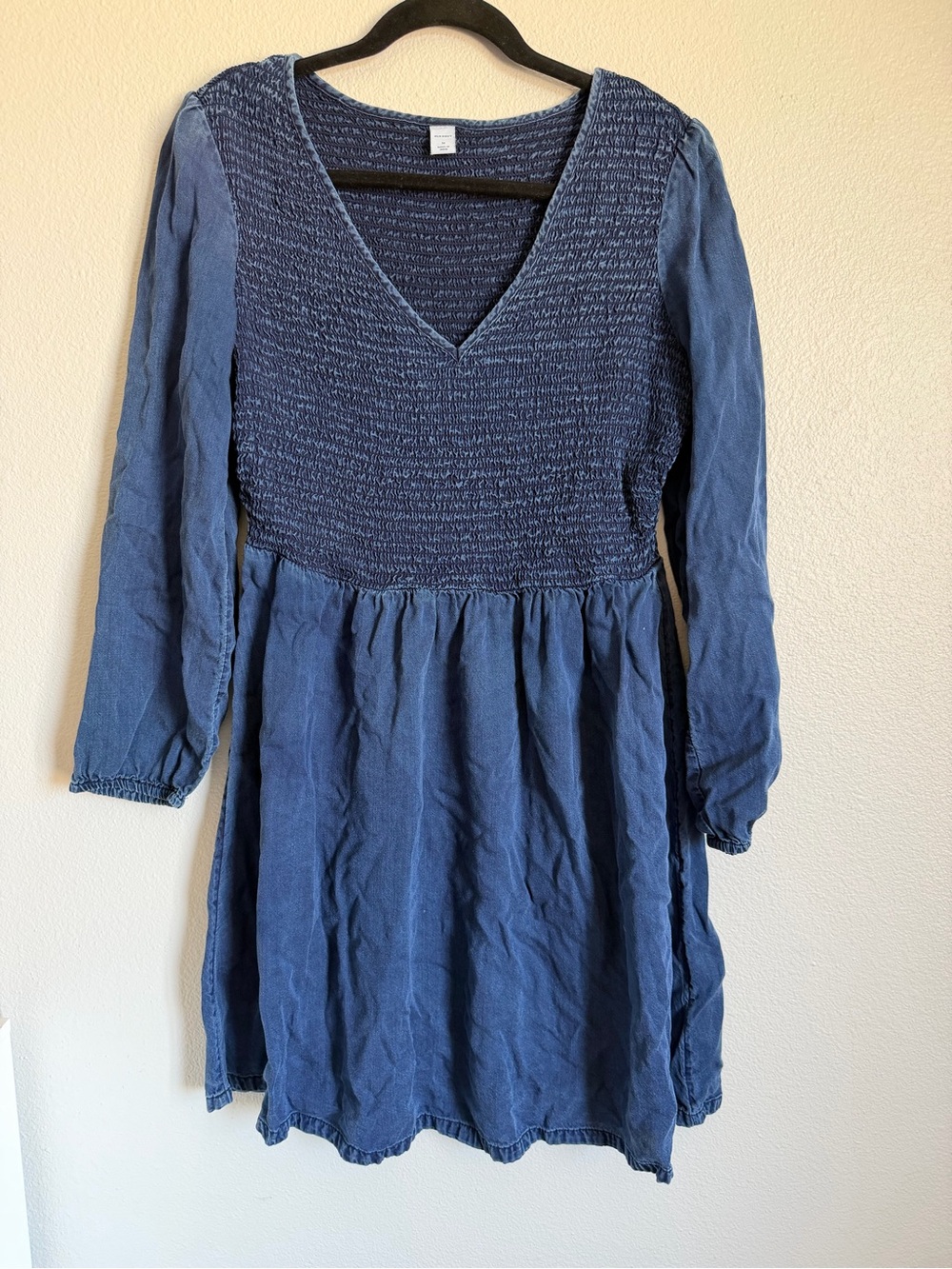 Old Navy Navy Blue Smocked V-Neck Dress